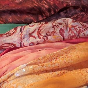 9 bundle of Various scarves